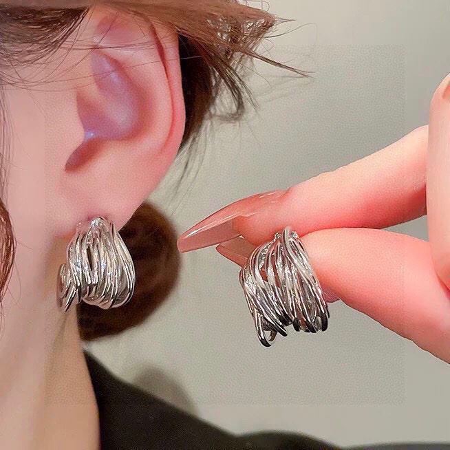 Ba1en*iaga earrings